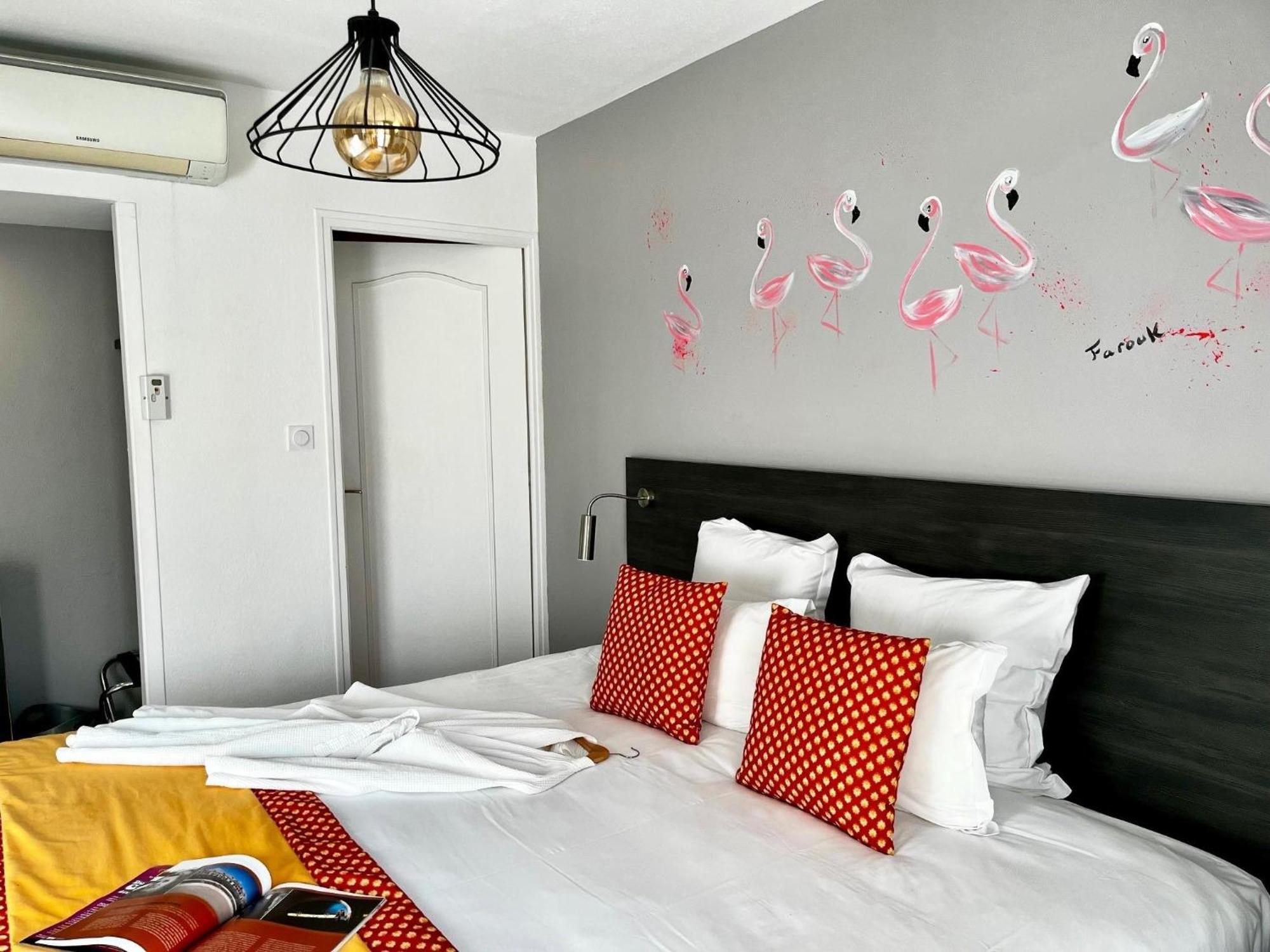Hotel Saint Louis Aigues-Mortes Exterior foto