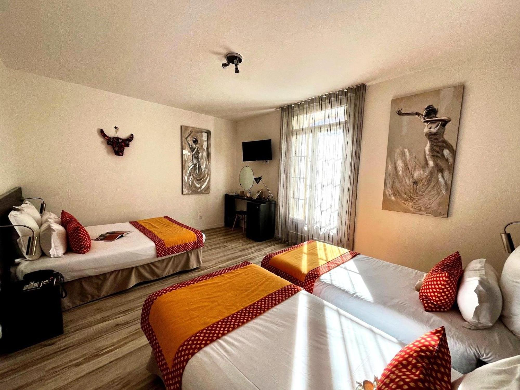 Hotel Saint Louis Aigues-Mortes Exterior foto